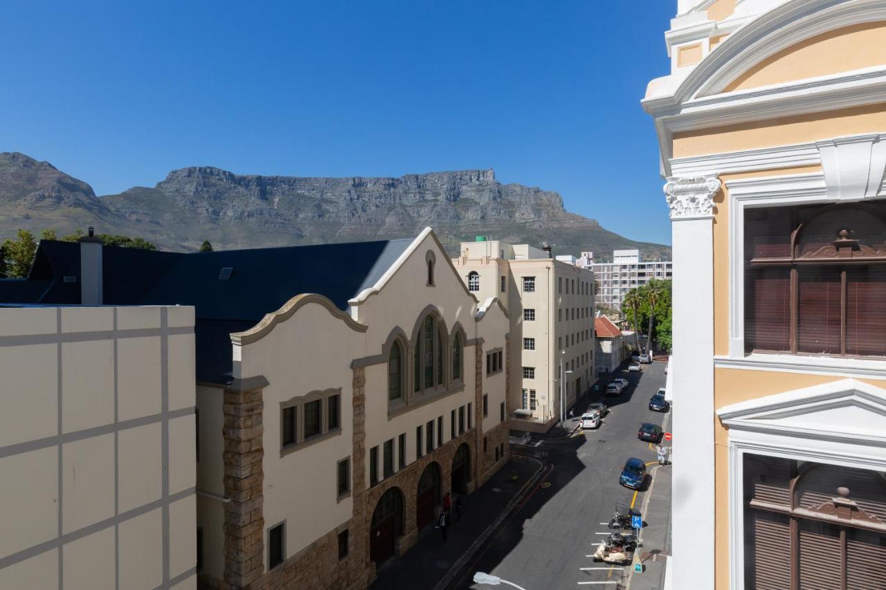 Tuynhuys City Centre Iconic View Of Table Mountain Cape Town Bagian luar foto